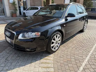 Audi A4 Avant 2.0 16V TDI multitronic Sport del 2006 usata a Genova