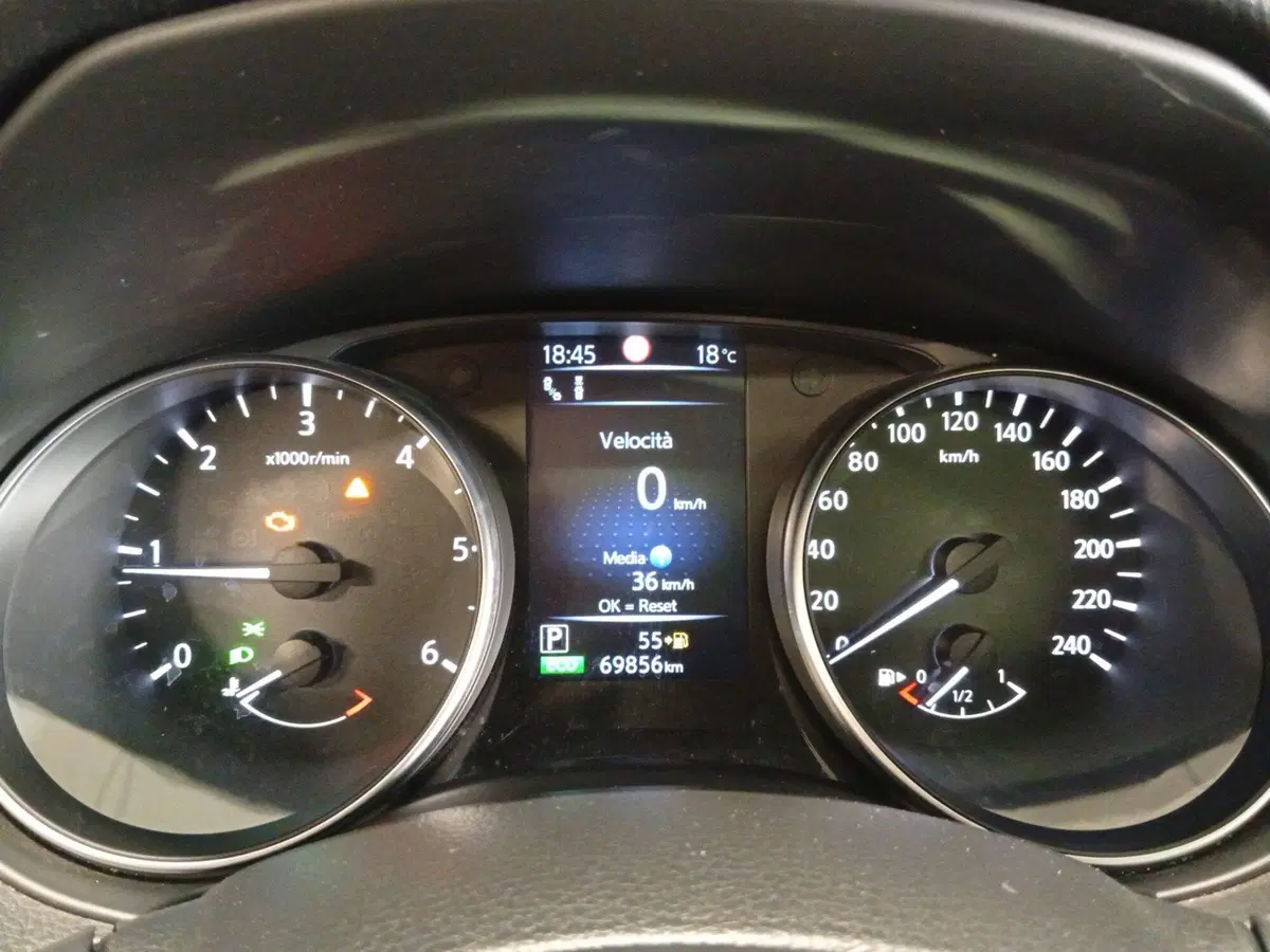 Nissan Qashqai usata a Varese (9)