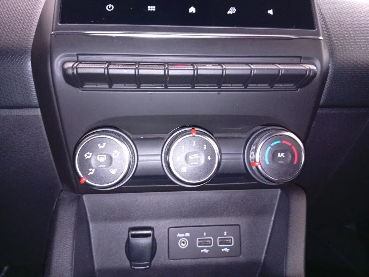 Renault Clio usata a Varese (13)