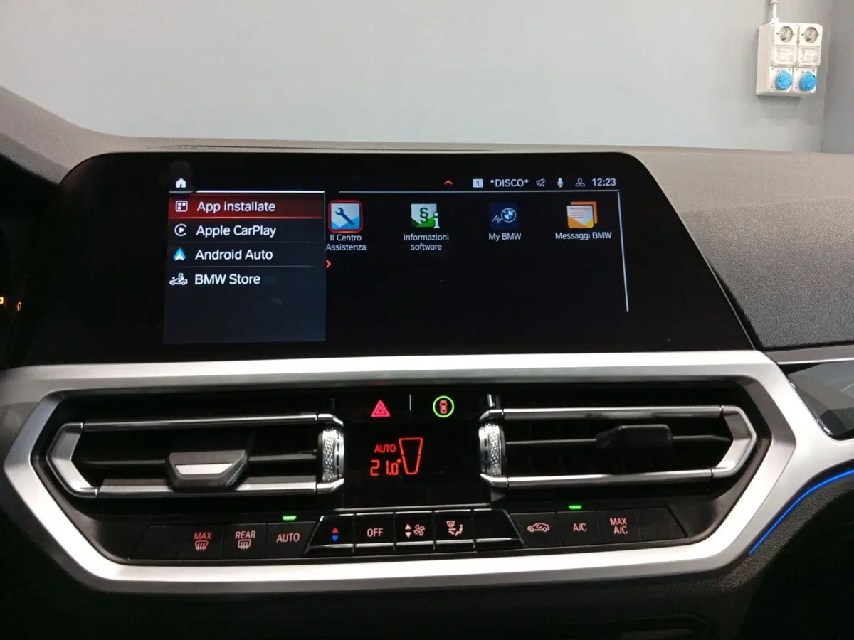BMW Serie 3 Touring usata a Varese (15)
