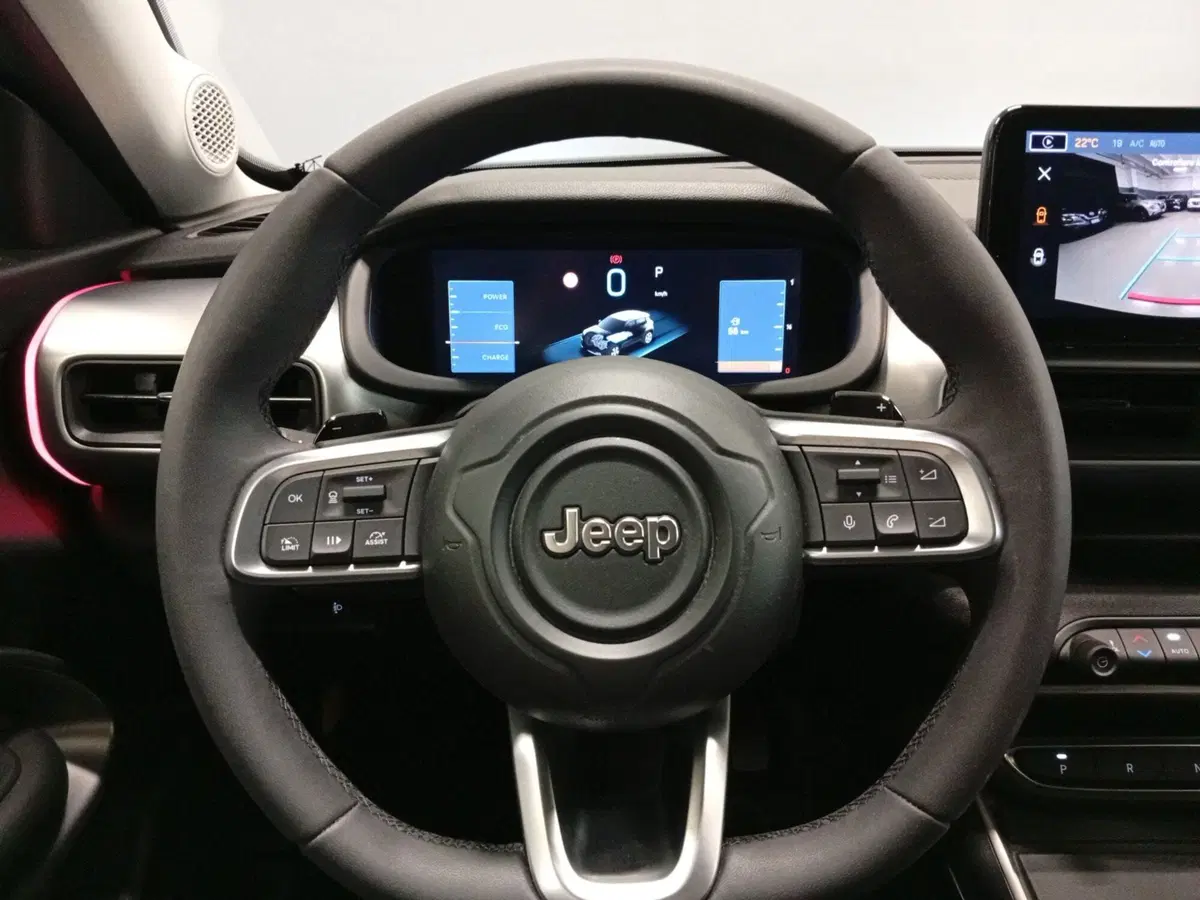 Jeep Avenger usata a Varese (16)