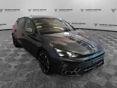 Cupra Leon Leon 2.0 tdi 150cv dsg del 2025 usata a Varese