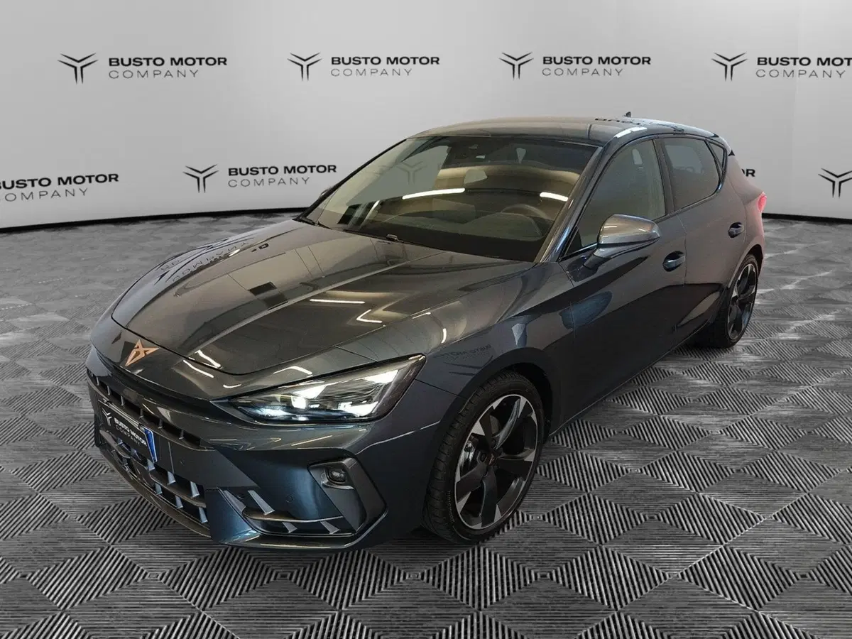 Cupra Leon usata a Varese (3)