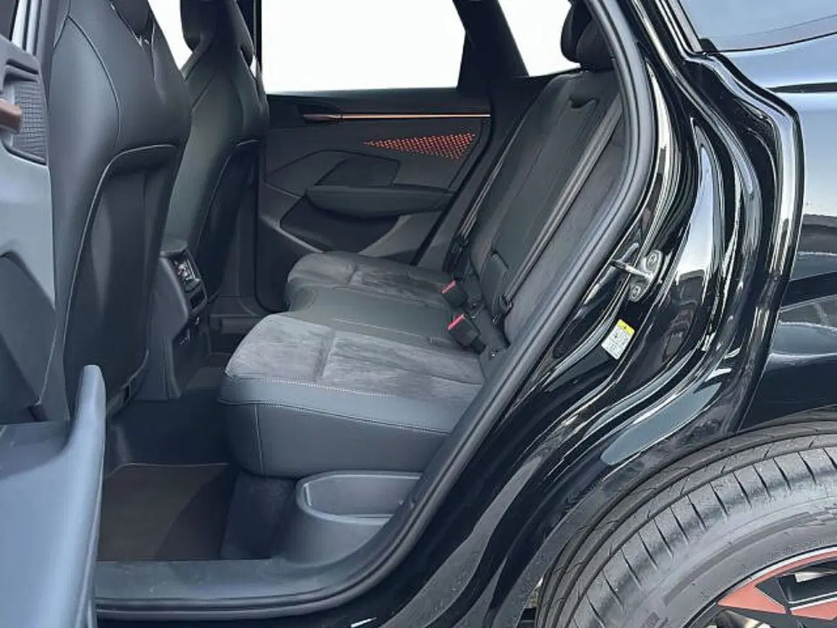 Cupra Terramar usata a Vicenza (10)
