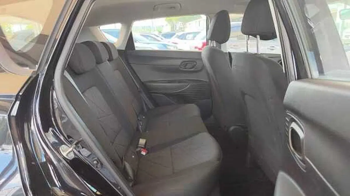 Hyundai Bayon usata a Firenze (12)