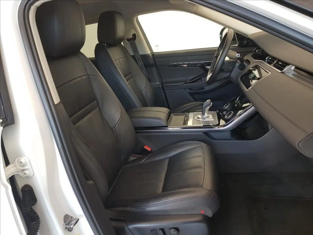 Land Rover Range Rover Evoque usata a Lucca (11)