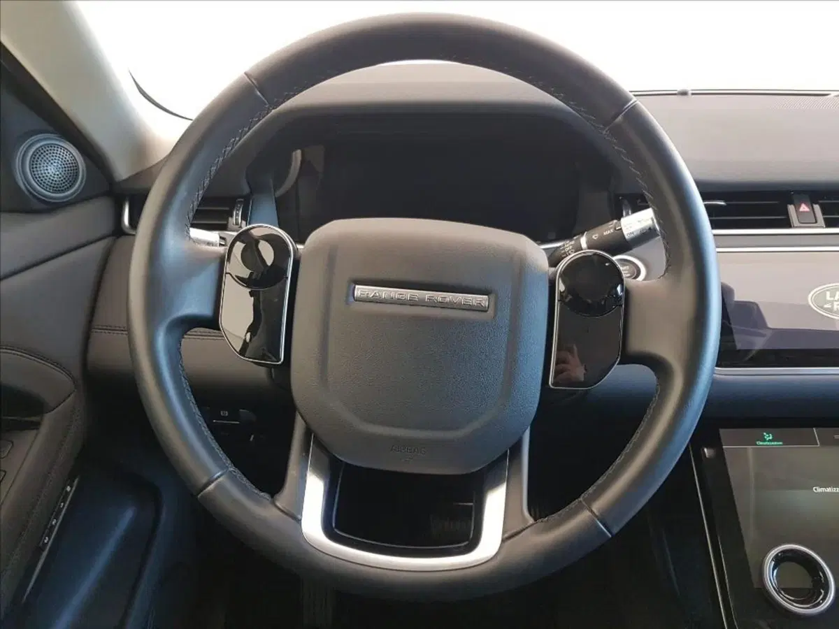 Land Rover Range Rover Evoque usata a Lucca (14)