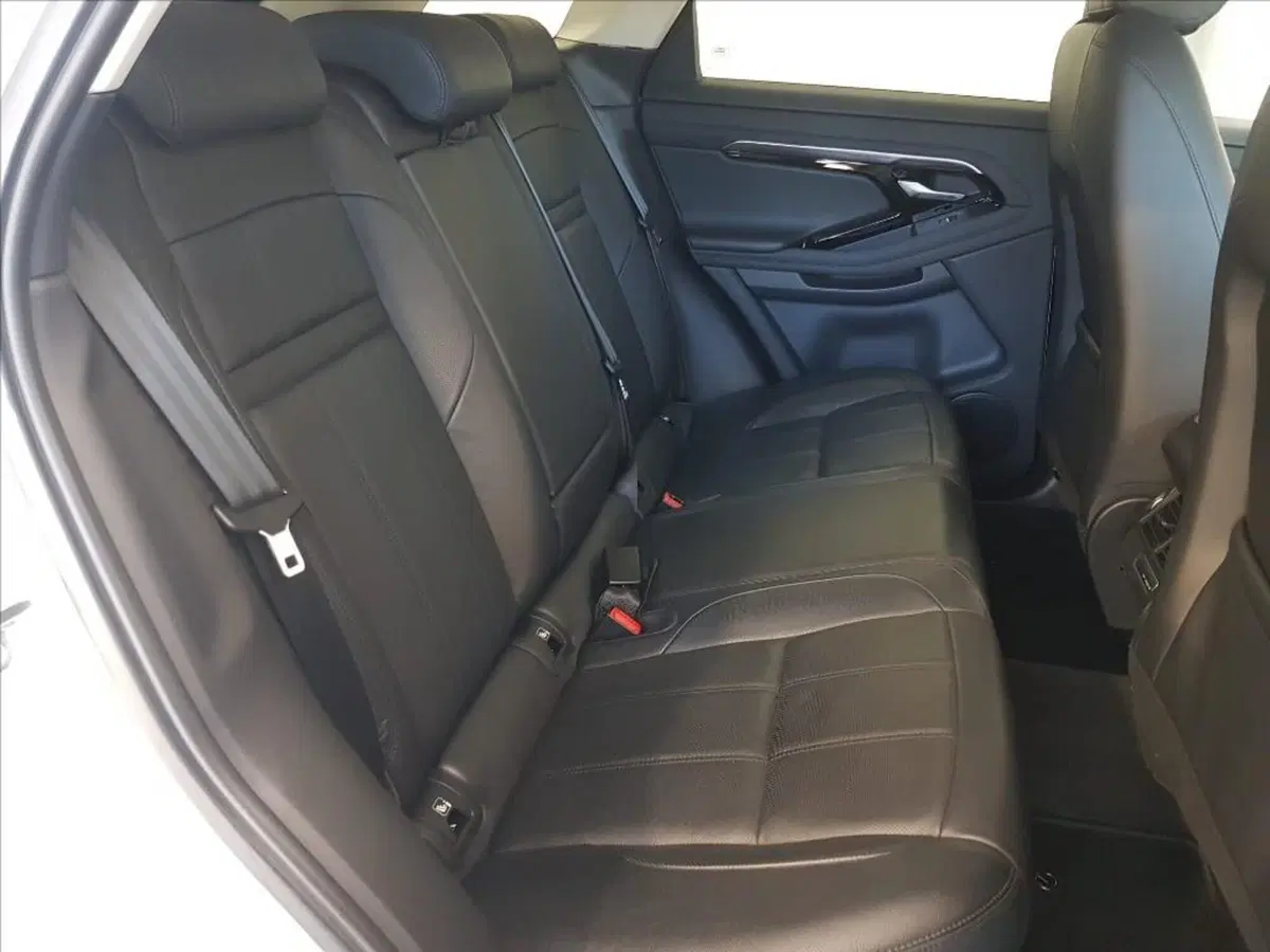 Land Rover Range Rover Evoque usata a Lucca (12)
