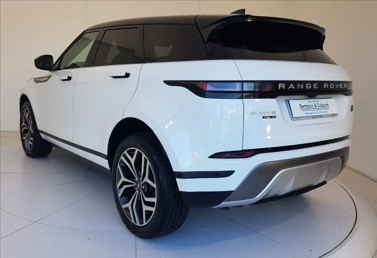 Land Rover Range Rover Evoque usata a Lucca (4)