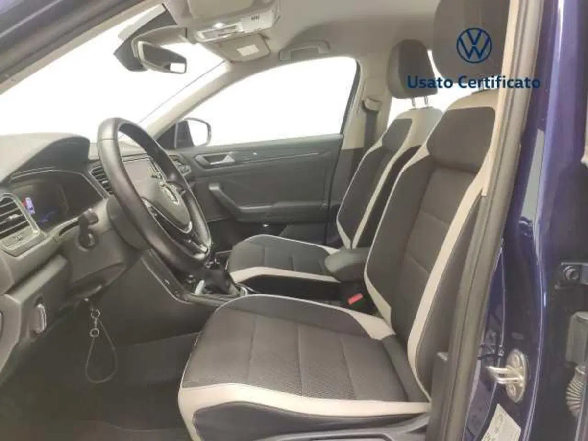 Volkswagen T-Roc usata a Avellino (13)