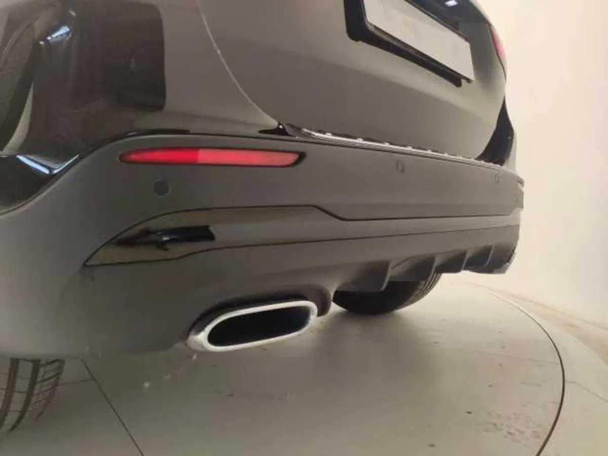Mercedes-Benz GLA SUV usata a Avellino (13)