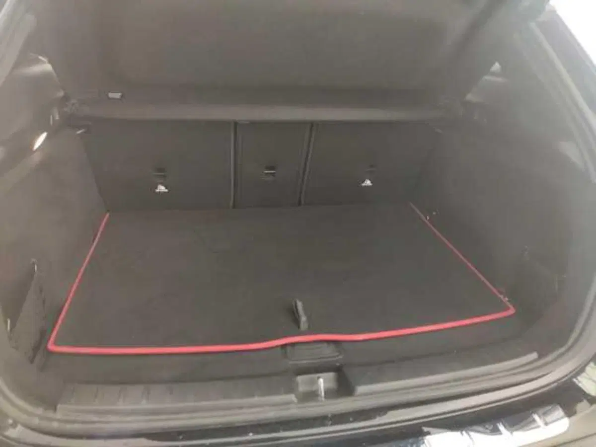 Mercedes-Benz GLA SUV usata a Avellino (16)