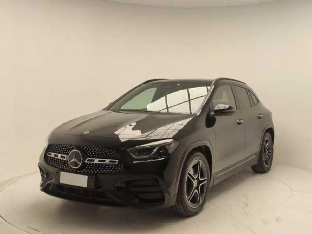 Mercedes-Benz GLA SUV usata a Avellino (3)