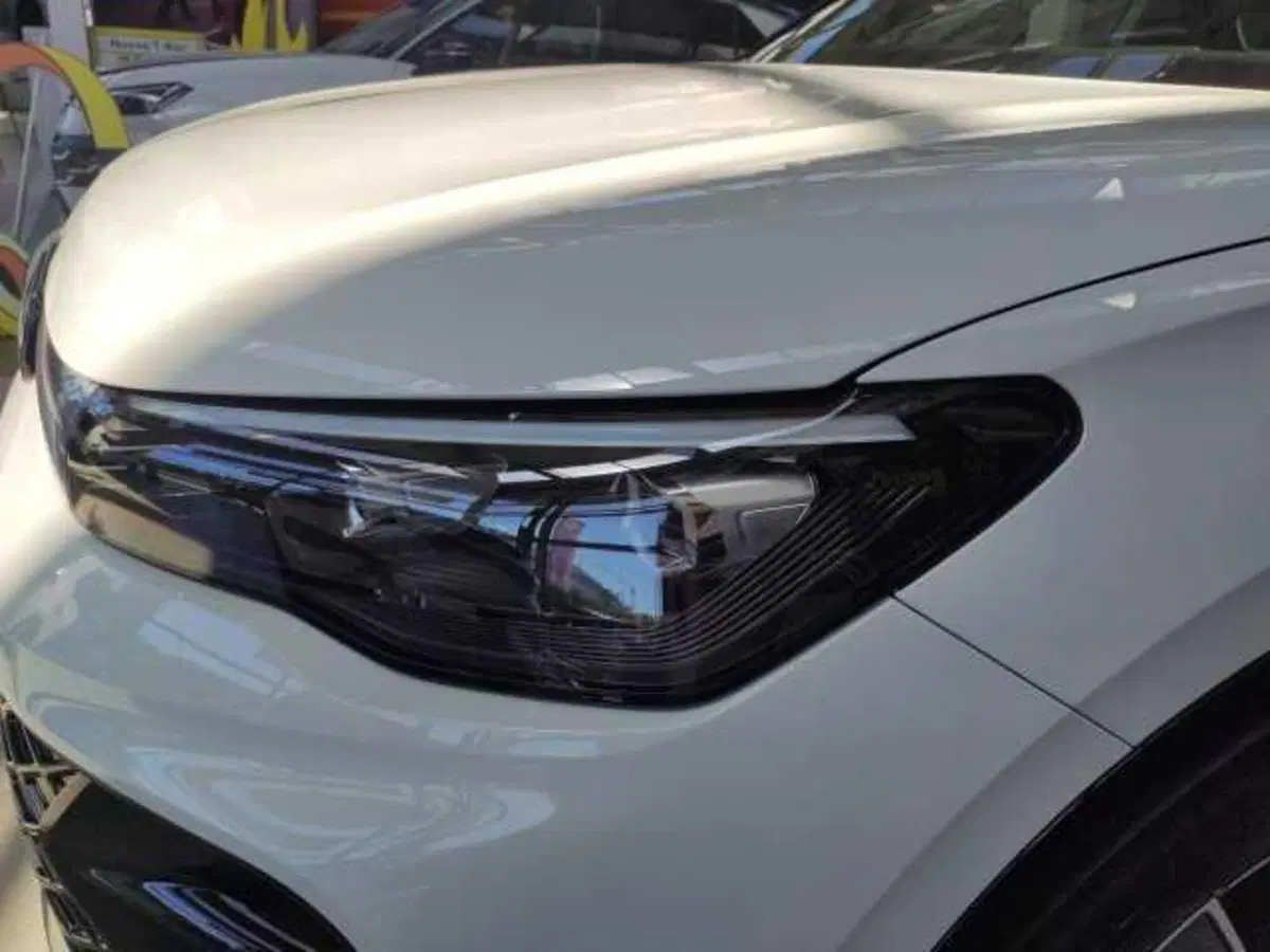 Volkswagen Tiguan nuova a Avellino (4)