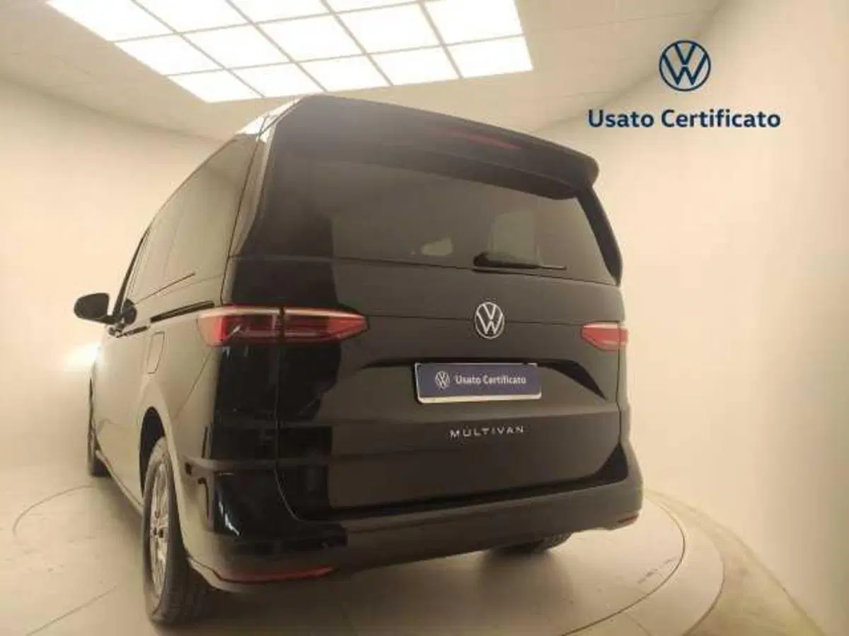 Volkswagen Multivan usata a Avellino (11)