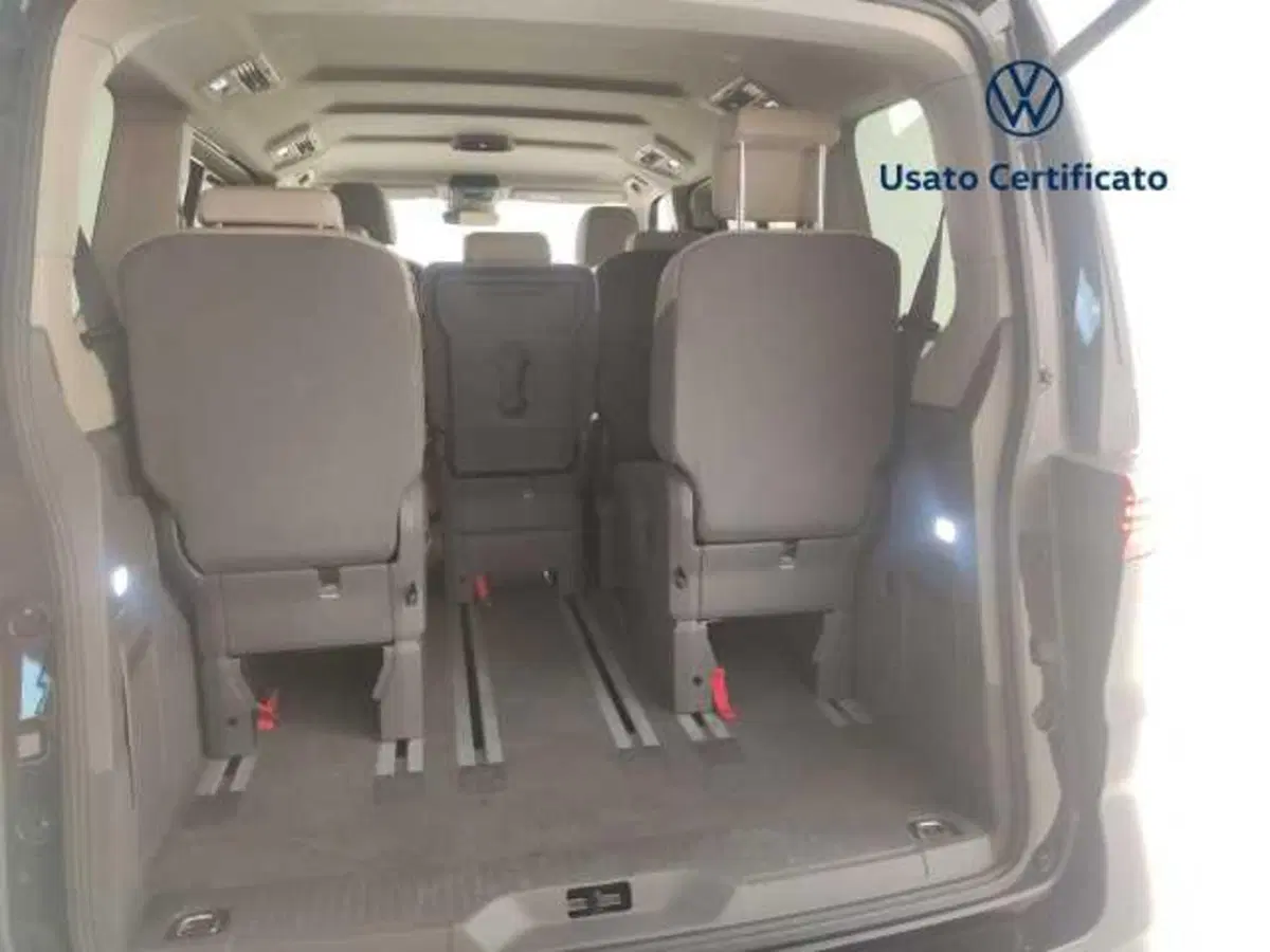 Volkswagen Multivan usata a Avellino (14)