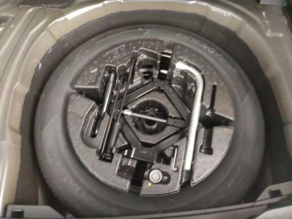 Volkswagen Polo usata a Avellino (13)