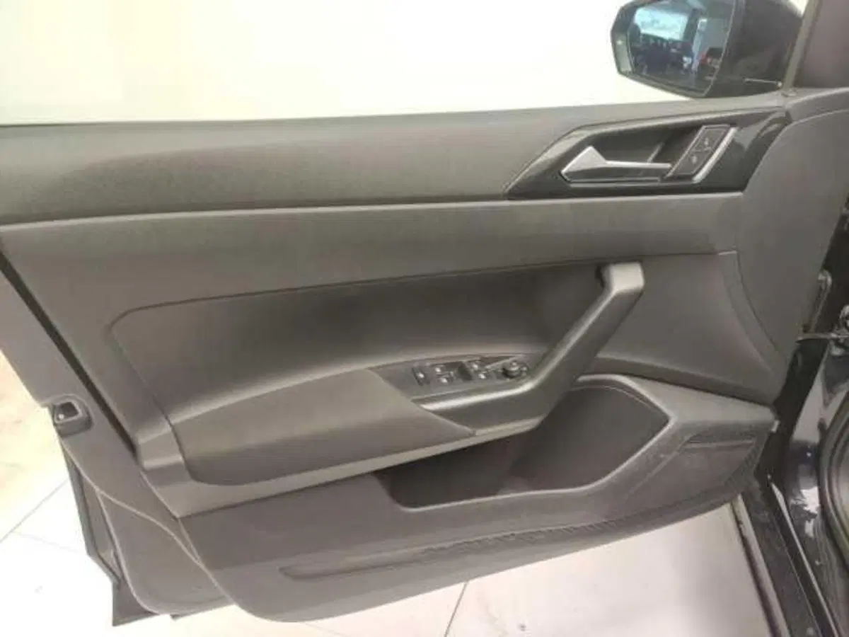 Volkswagen Polo usata a Avellino (14)
