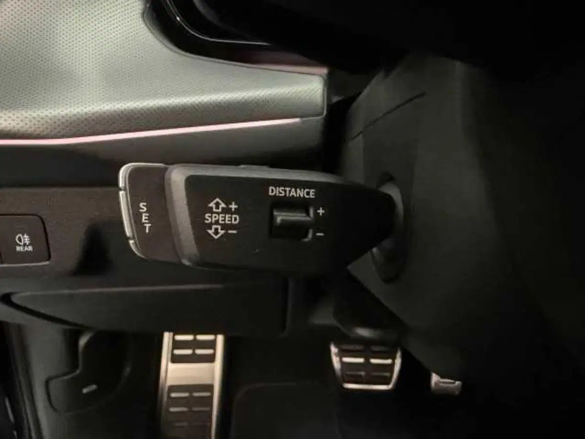 Audi Q3 Sportback nuova a Avellino (13)
