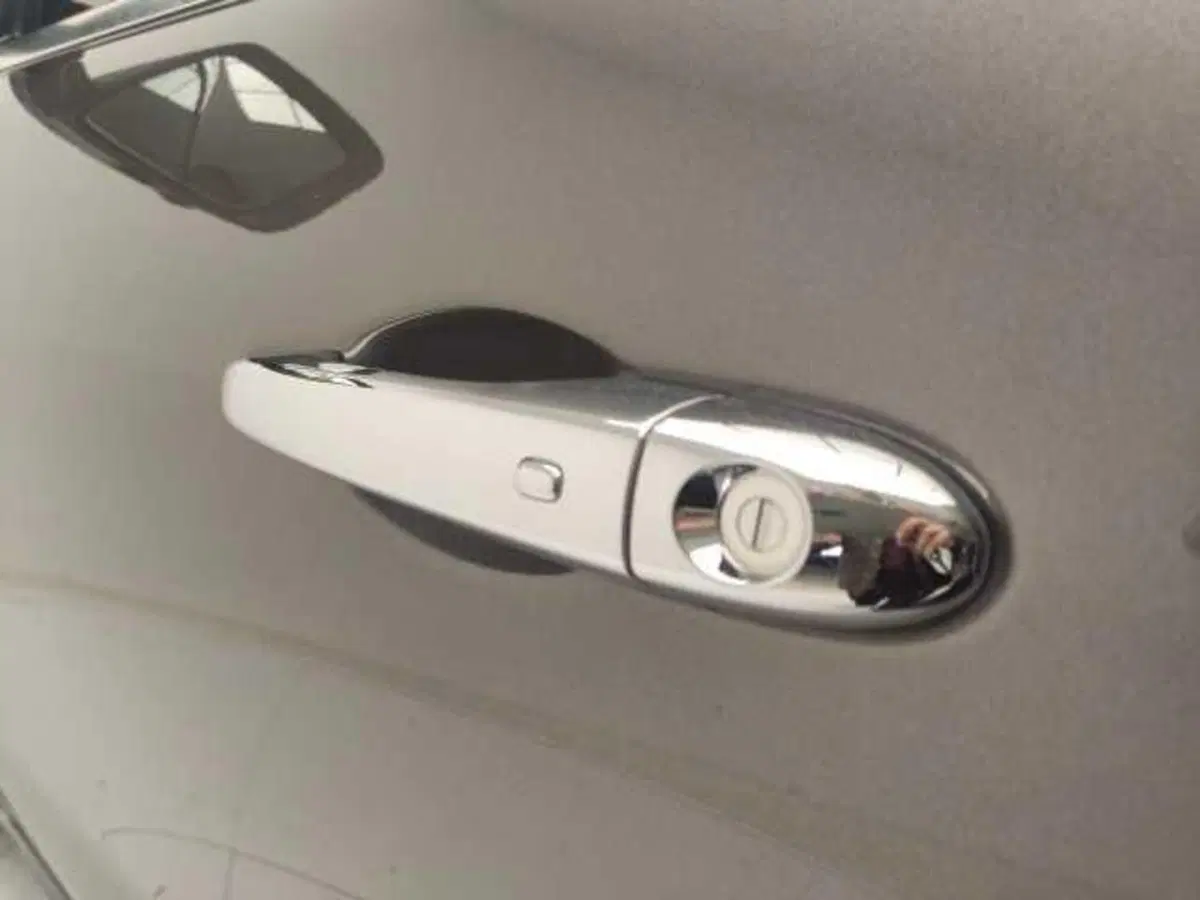 Maserati Levante usata a Avellino (16)