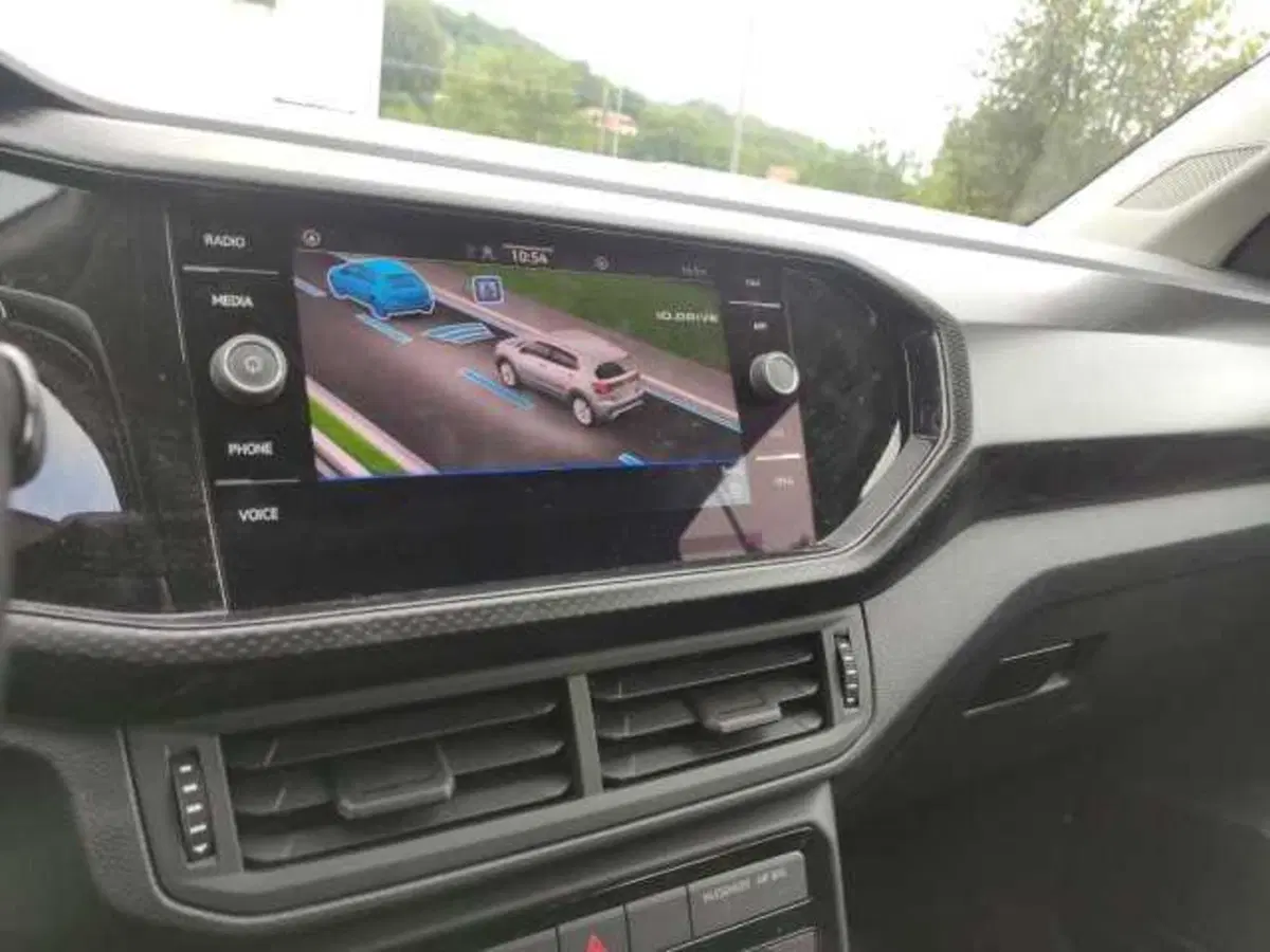 Volkswagen T-Cross usata a Avellino (14)