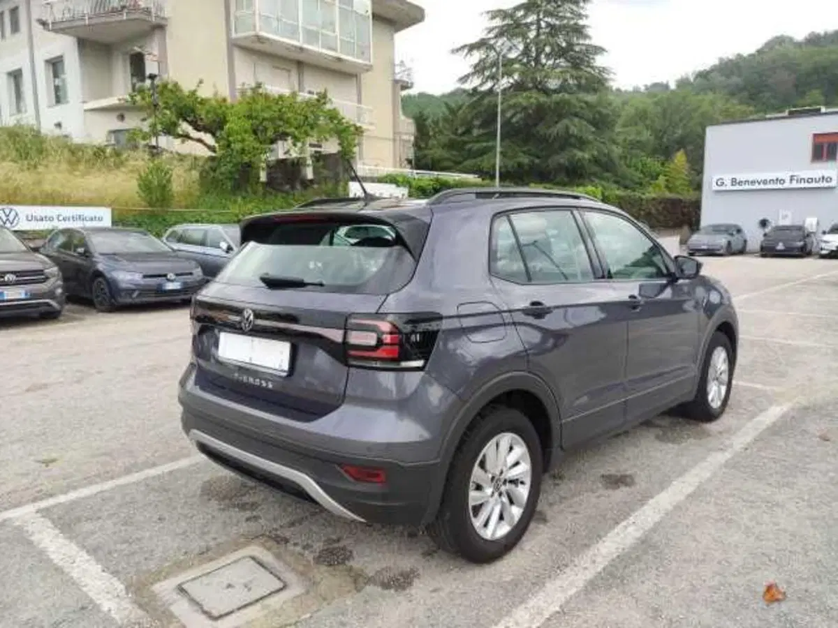 Volkswagen T-Cross usata a Avellino (4)