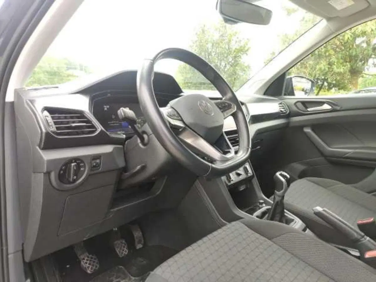 Volkswagen T-Cross usata a Avellino (7)