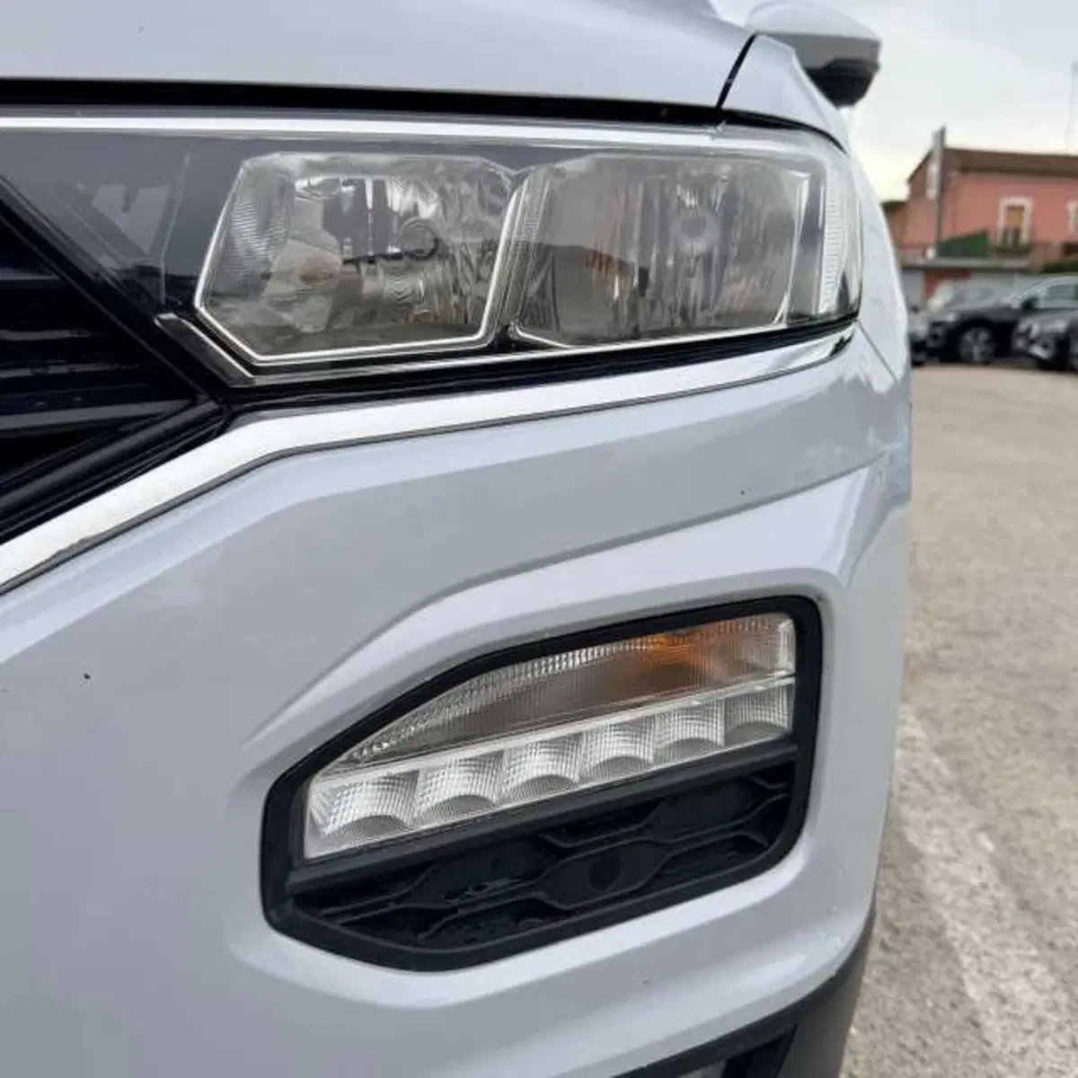 Volkswagen T-Roc usata a Avellino (12)