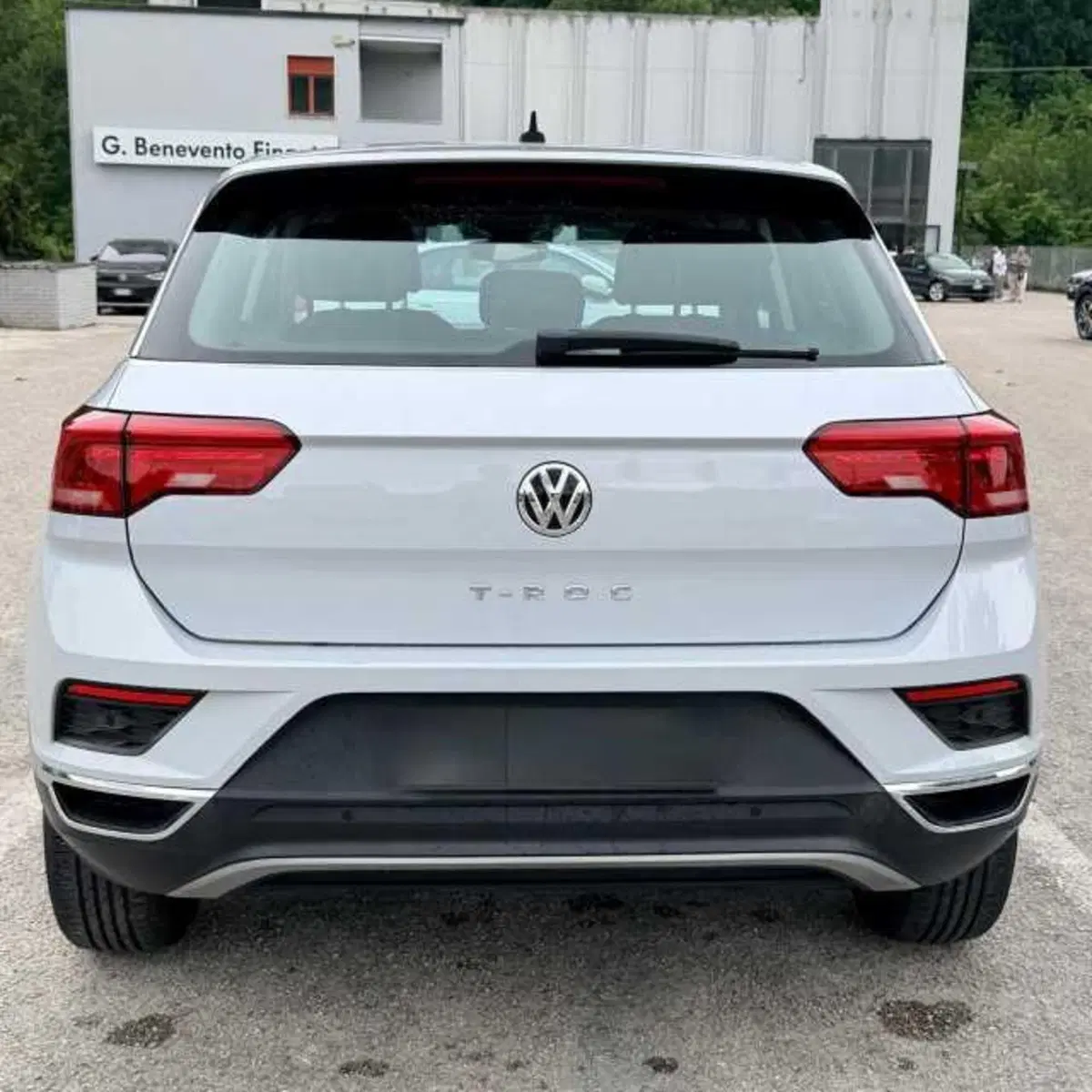 Volkswagen T-Roc usata a Avellino (8)