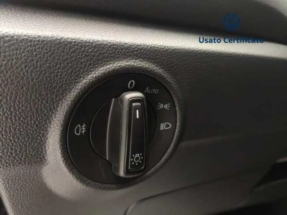 Volkswagen T-Roc usata a Avellino (20)