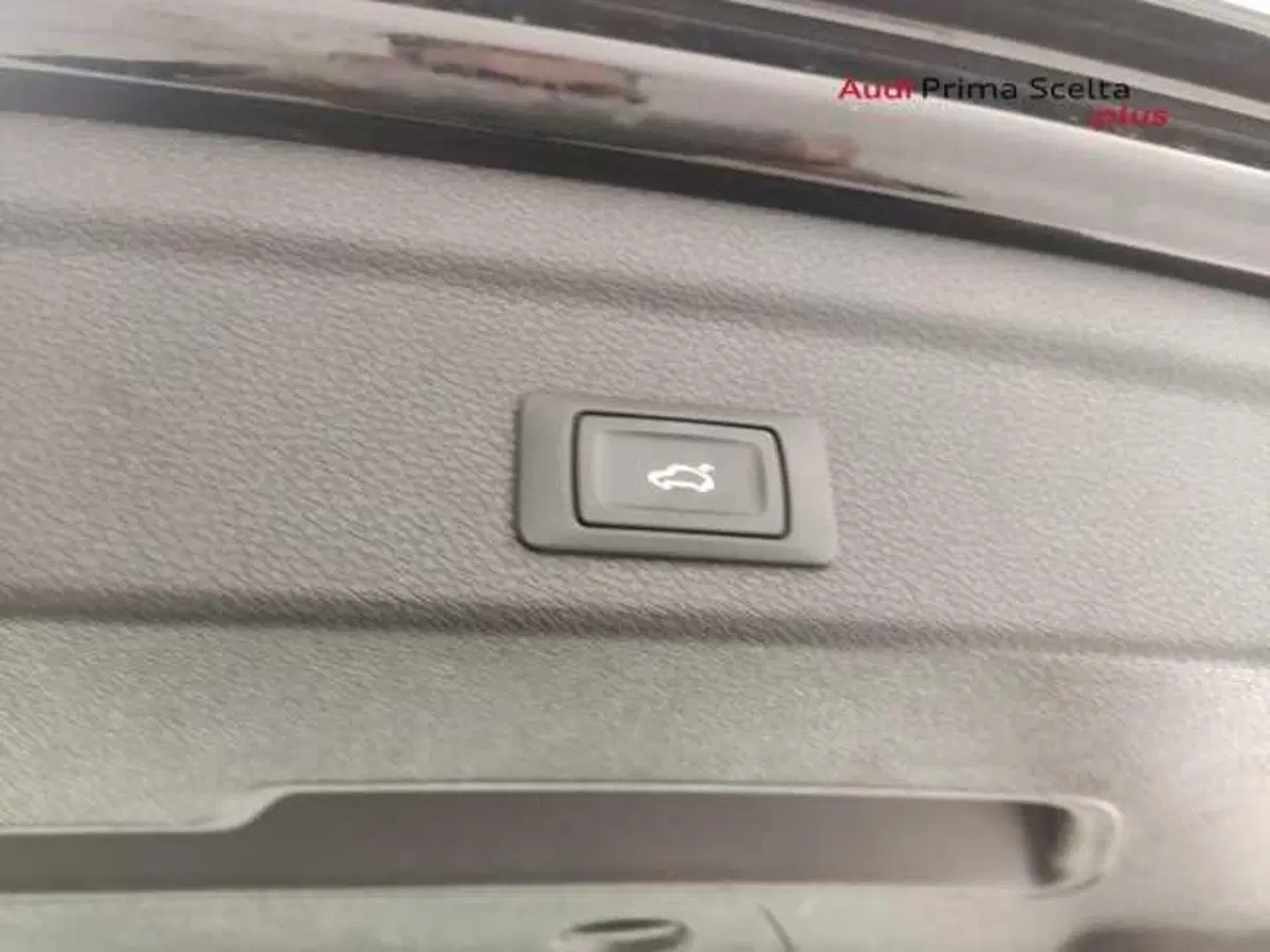 Audi Q3 Sportback usata a Avellino (15)