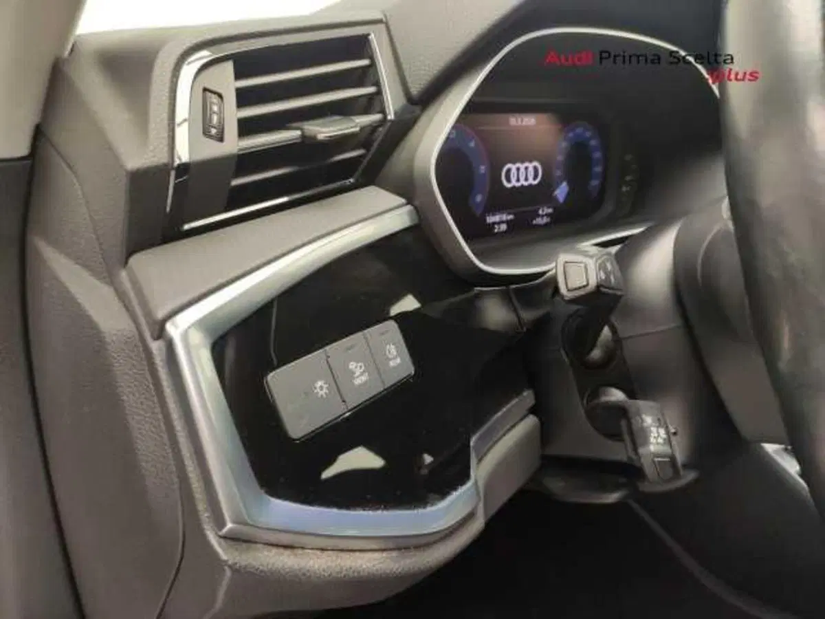 Audi Q3 Sportback usata a Avellino (19)