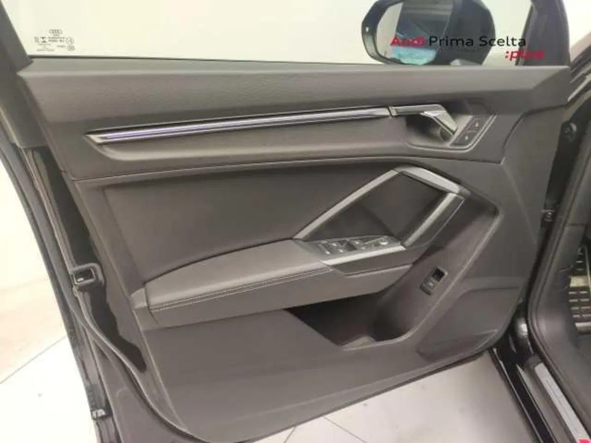 Audi Q3 usata a Avellino (17)