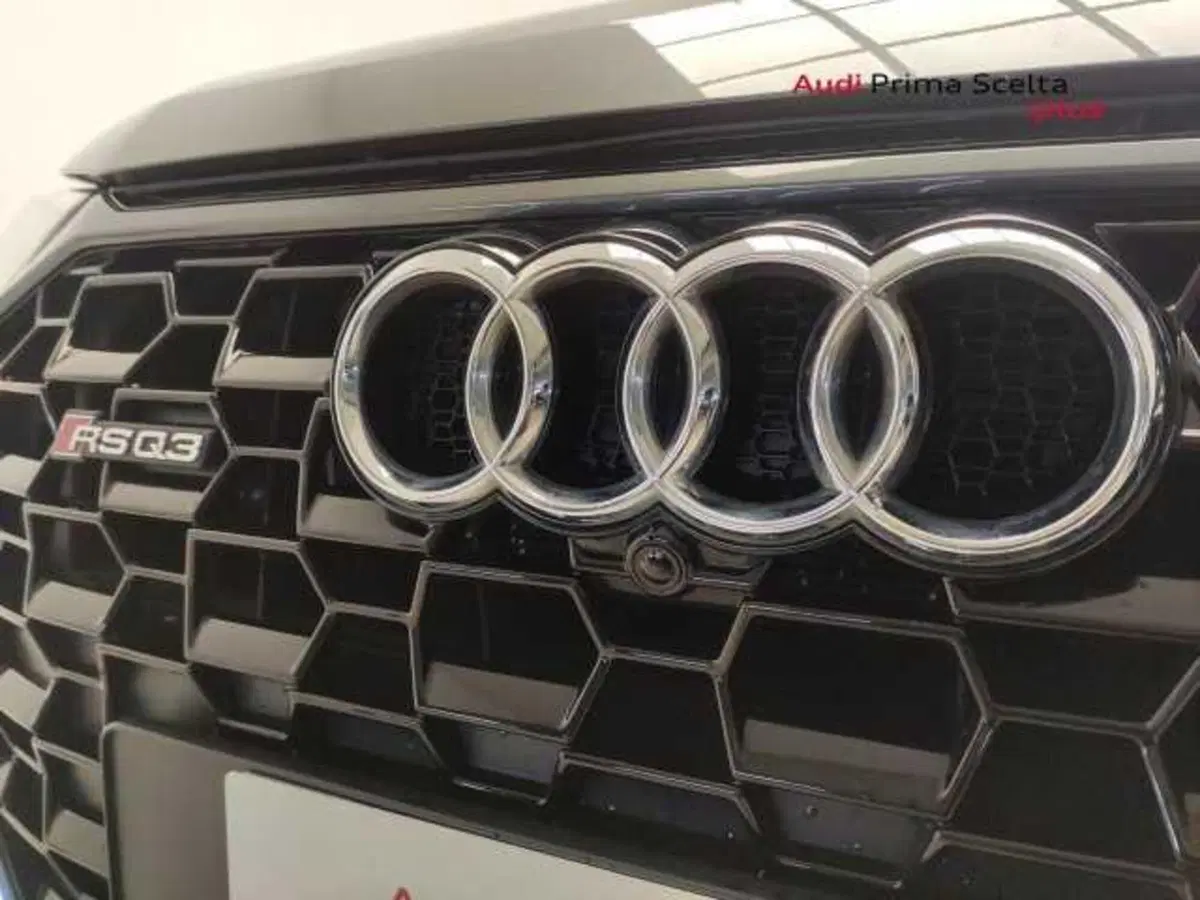 Audi RS Q3 Sportback usata a Avellino (9)