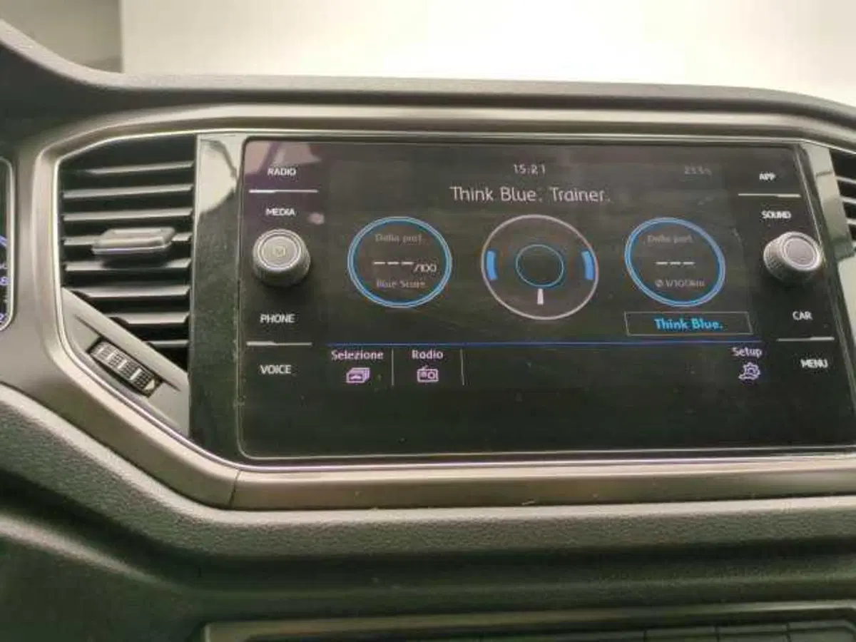 Volkswagen T-Roc usata a Avellino (16)