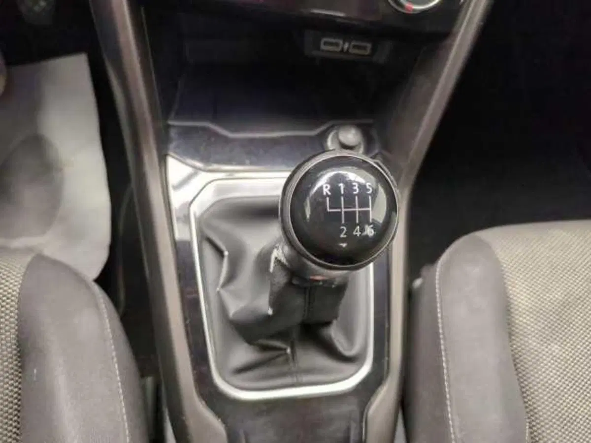 Volkswagen T-Roc usata a Avellino (20)