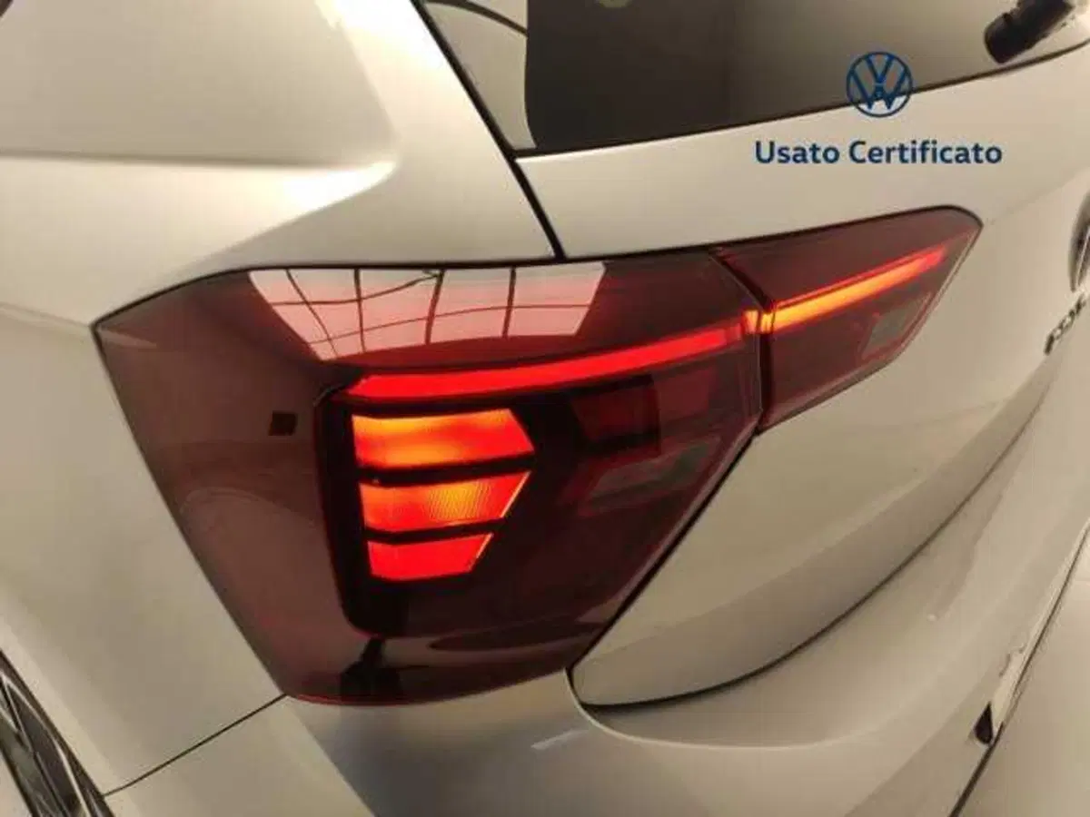 Volkswagen Polo nuova a Avellino (14)
