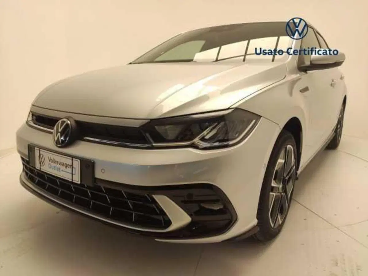 Volkswagen Polo nuova a Avellino (8)