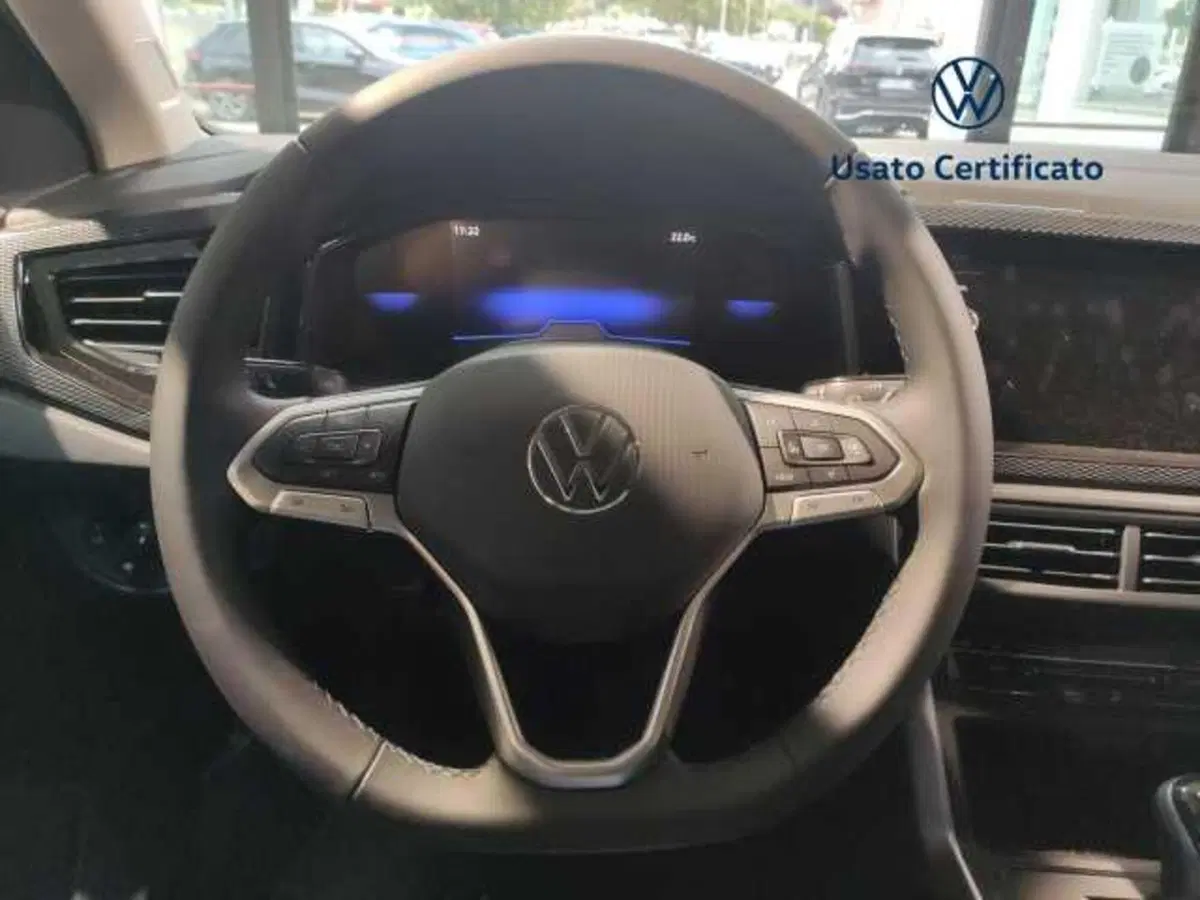 Volkswagen Polo nuova a Avellino (13)