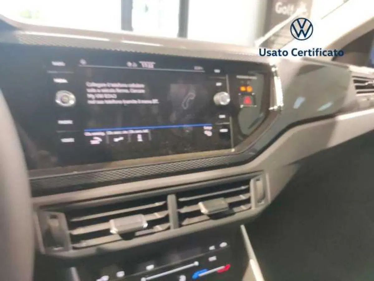 Volkswagen Polo nuova a Avellino (18)