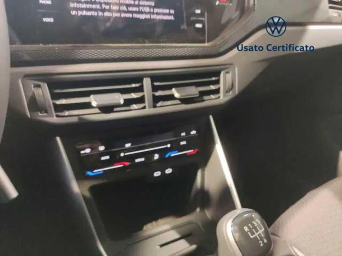 Volkswagen Polo nuova a Avellino (20)