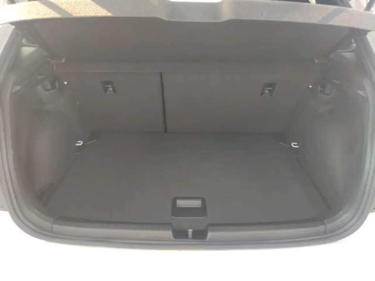 Volkswagen Polo nuova a Avellino (10)