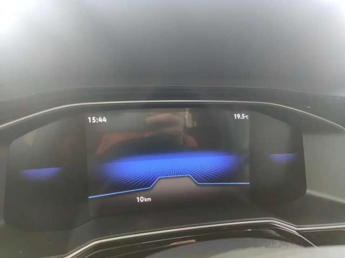 Volkswagen Polo nuova a Avellino (17)