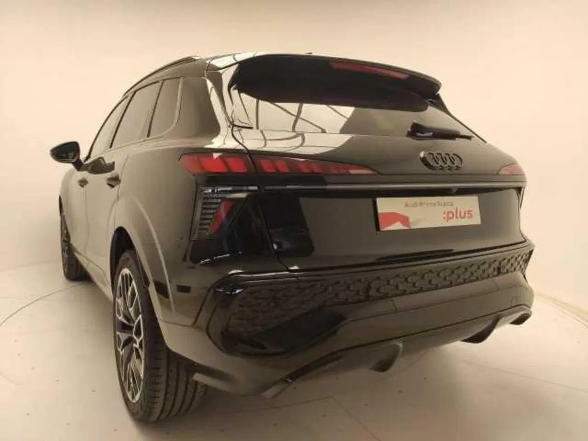 Audi Q3 nuova a Avellino (15)