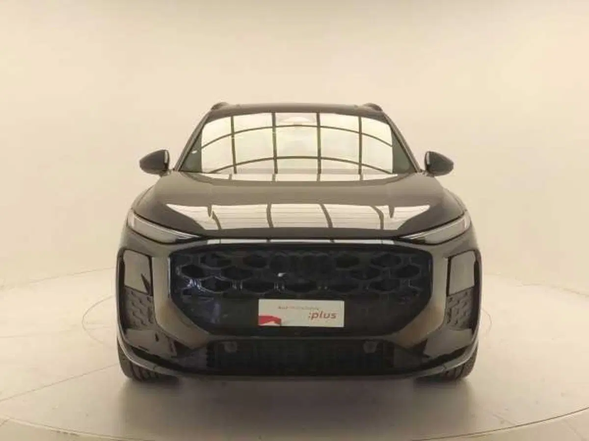 Audi Q3 nuova a Avellino (2)