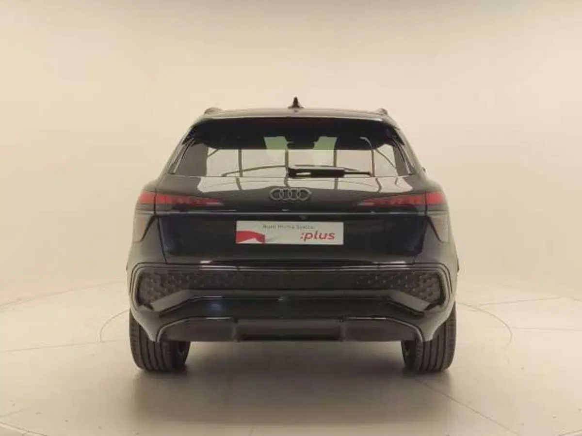Audi Q3 nuova a Avellino (6)