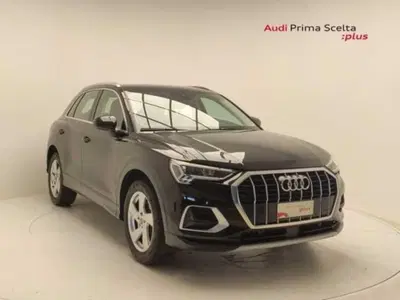 Audi Q3 35 TDI Business Advanced del 2023 usata a Pratola Serra