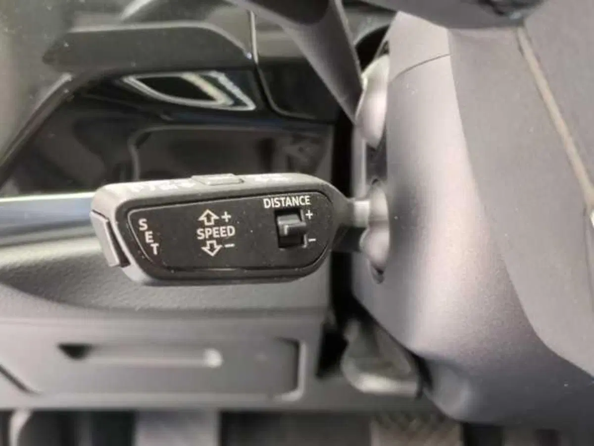 Audi Q3 Sportback usata a Avellino (18)