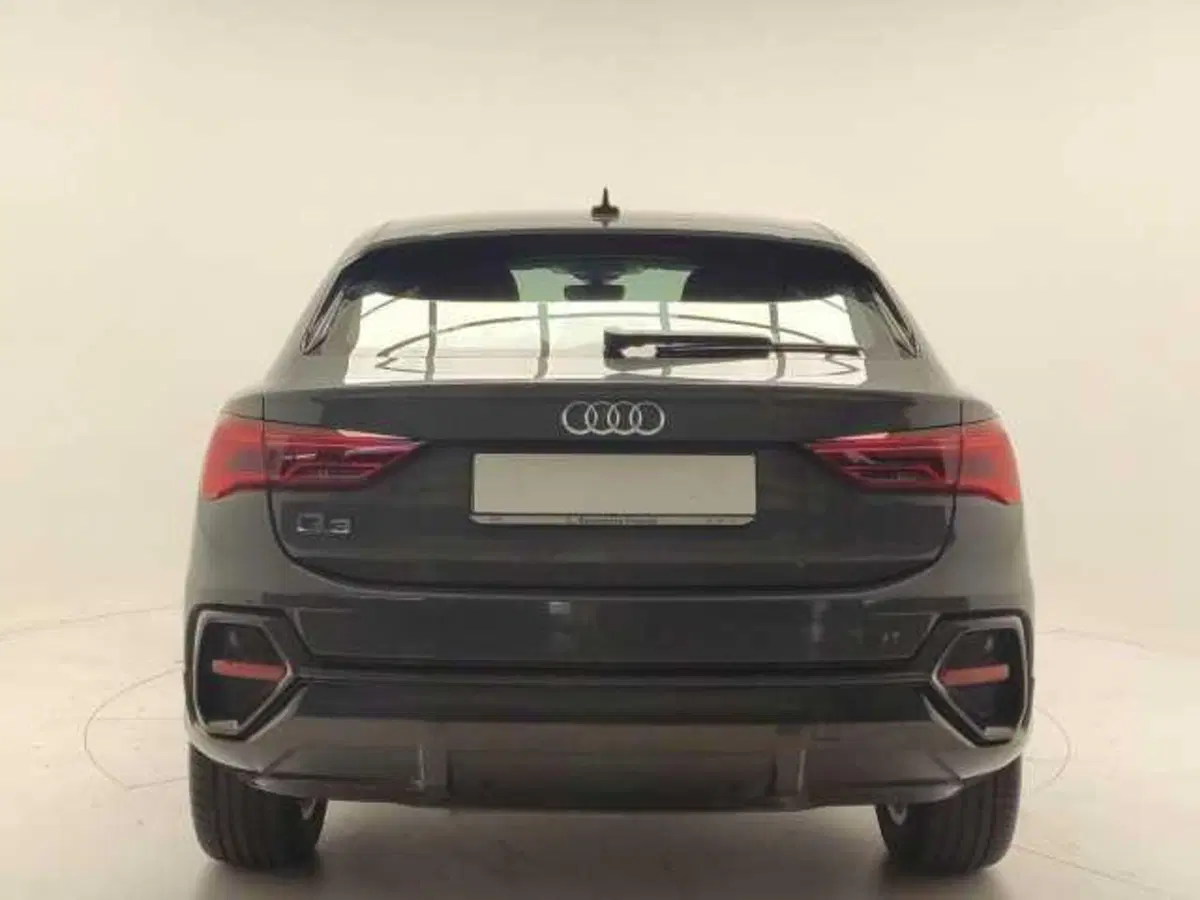 Audi Q3 Sportback usata a Avellino (6)