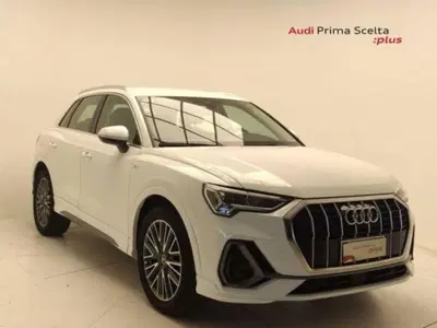 Audi Q3 35 TDI quattro S tronic S line edition del 2022 usata a Pratola Serra